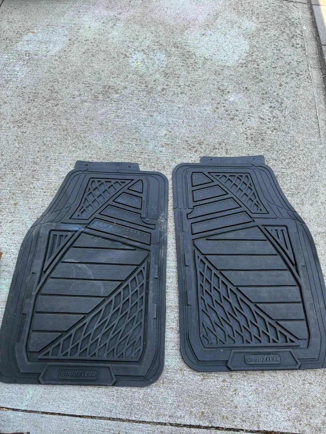 Goodyear Black Rubber Car Floor Mats - Pair thumbnail