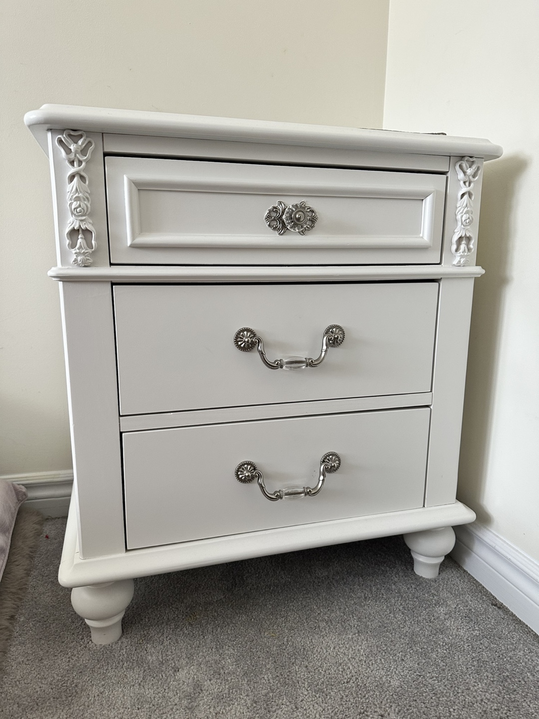 Two Livy nightstands