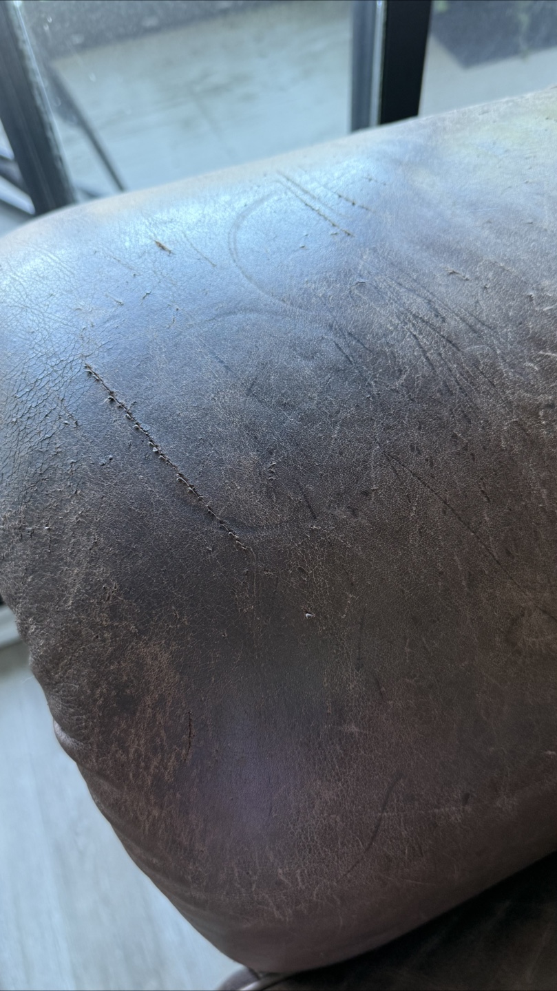 Free! Brown Leather Armchair - photo 4