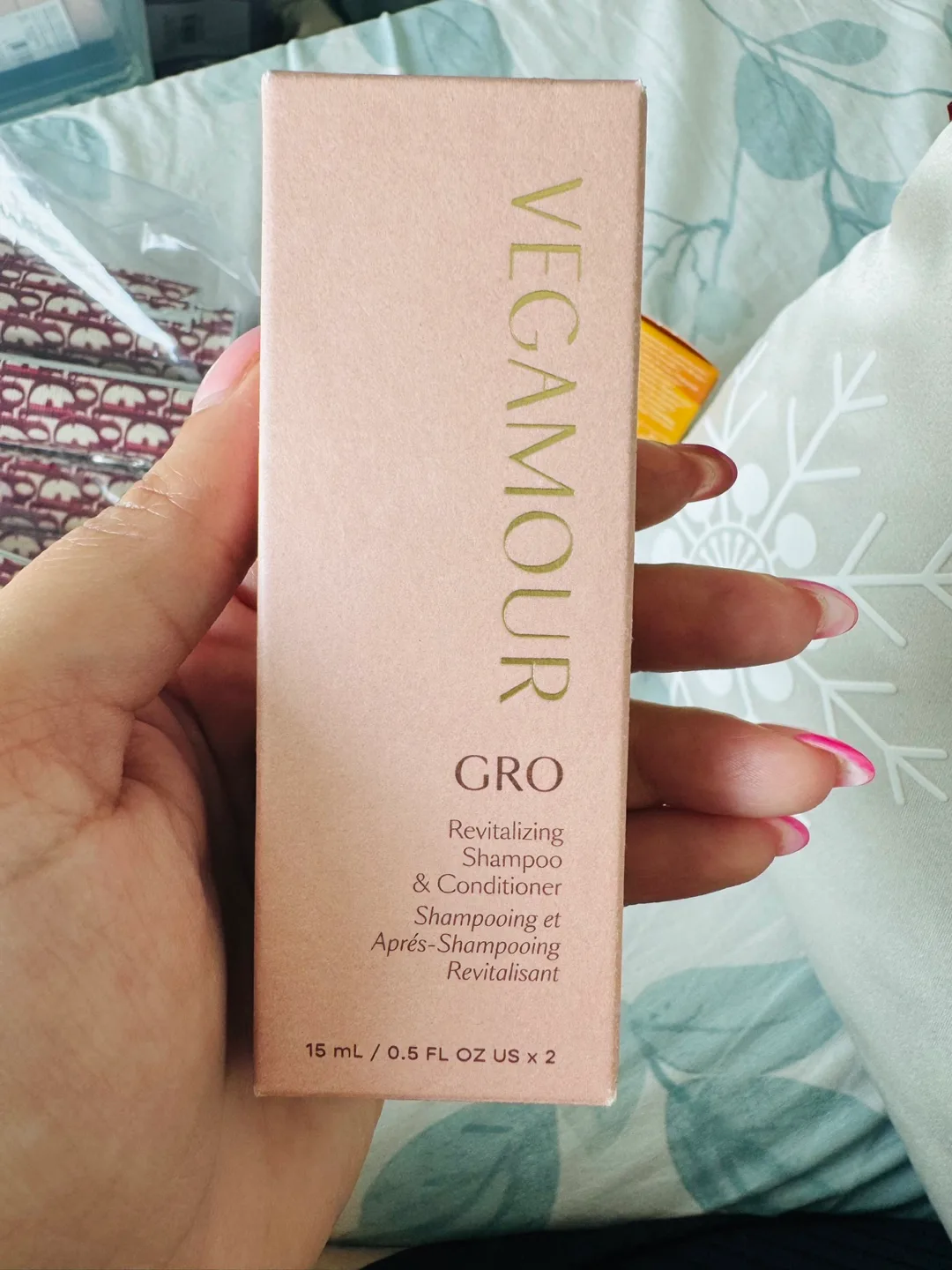 Vegamour Gro Shampoo & Conditioner 15ml each thumbnail