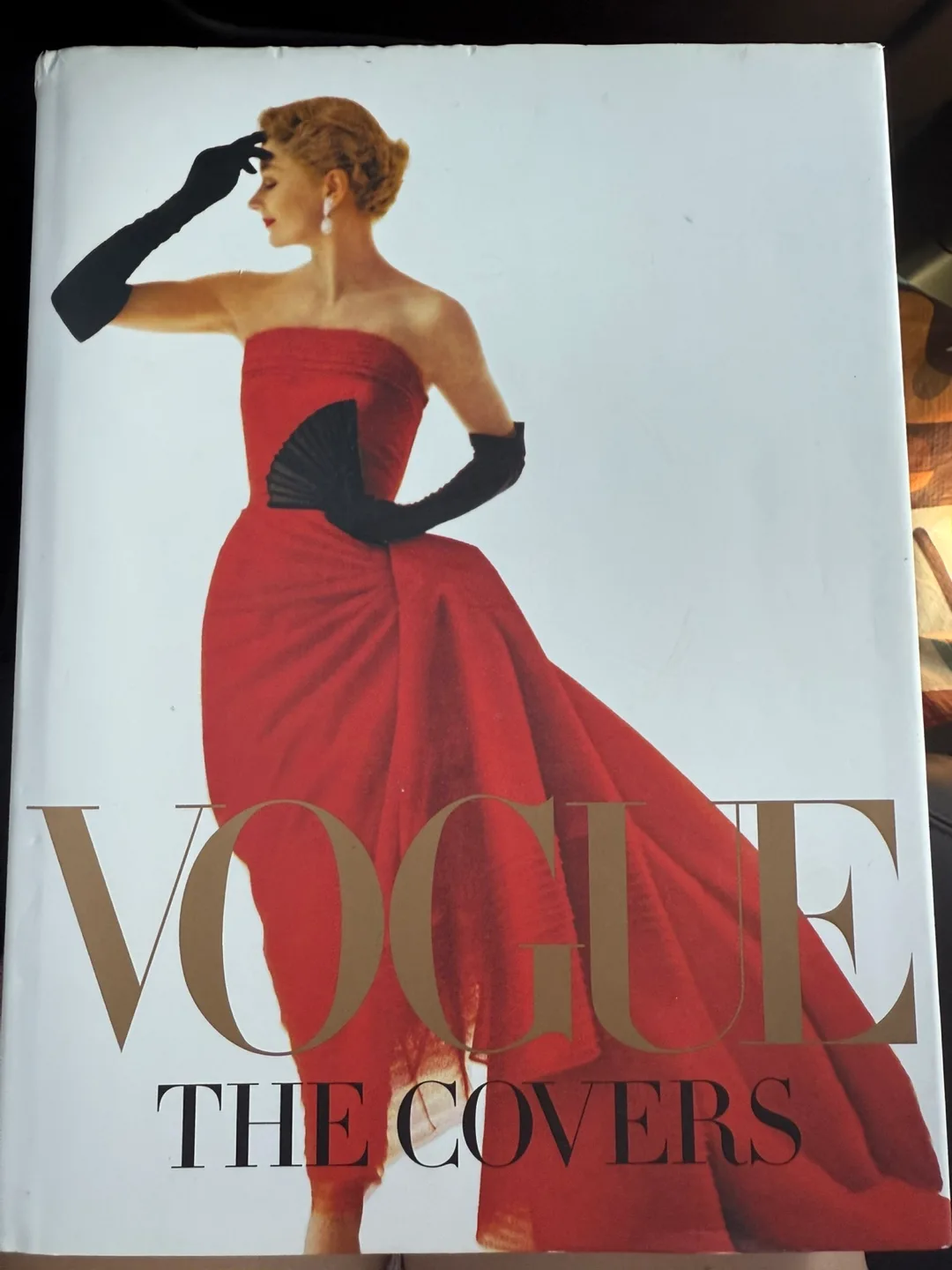 Vogue The Covers Book and 5 posters for frames. thumbnail