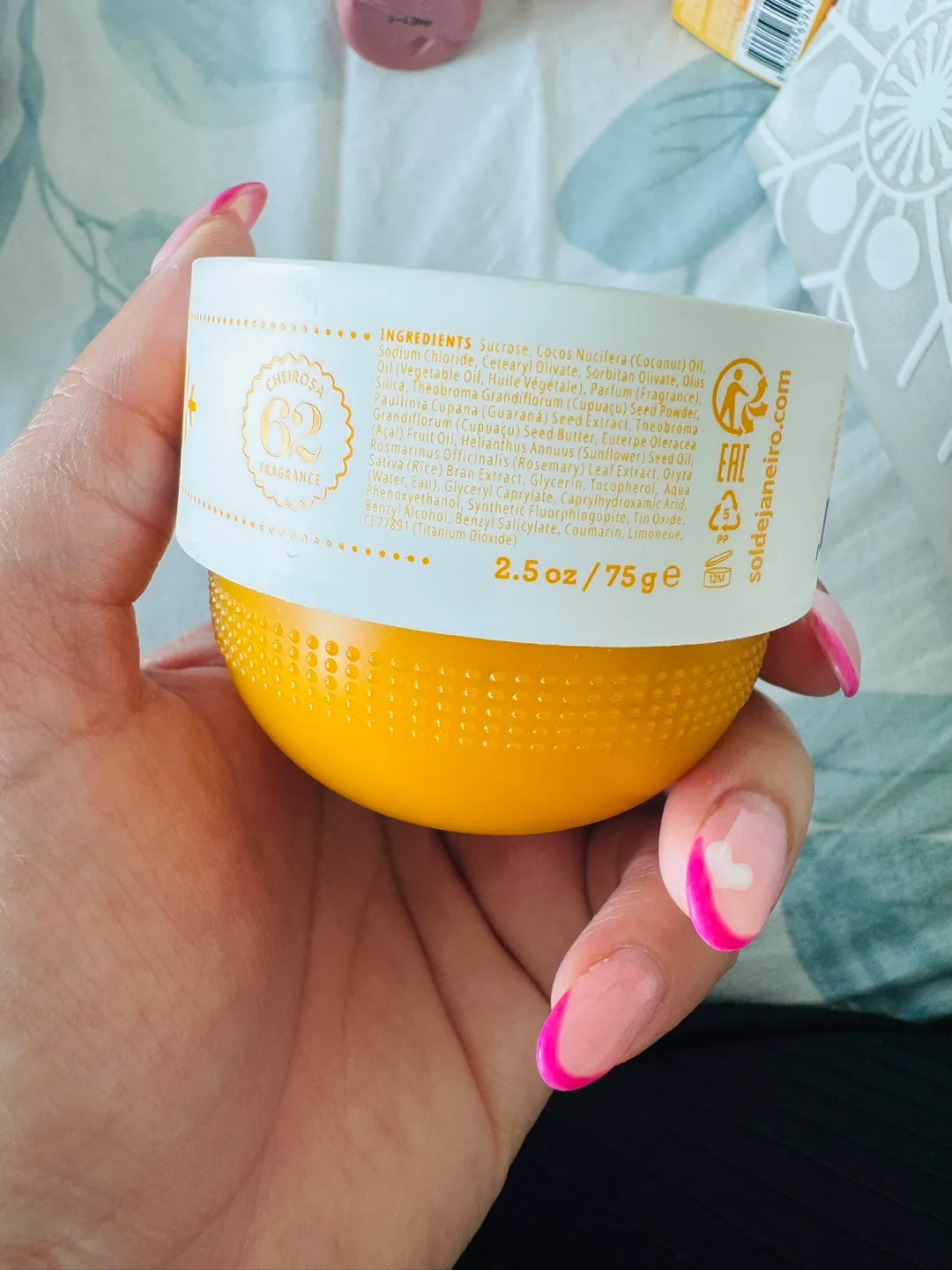 Sol de Janeiro Bum Bum Body Scrub 75g image indicator(2)