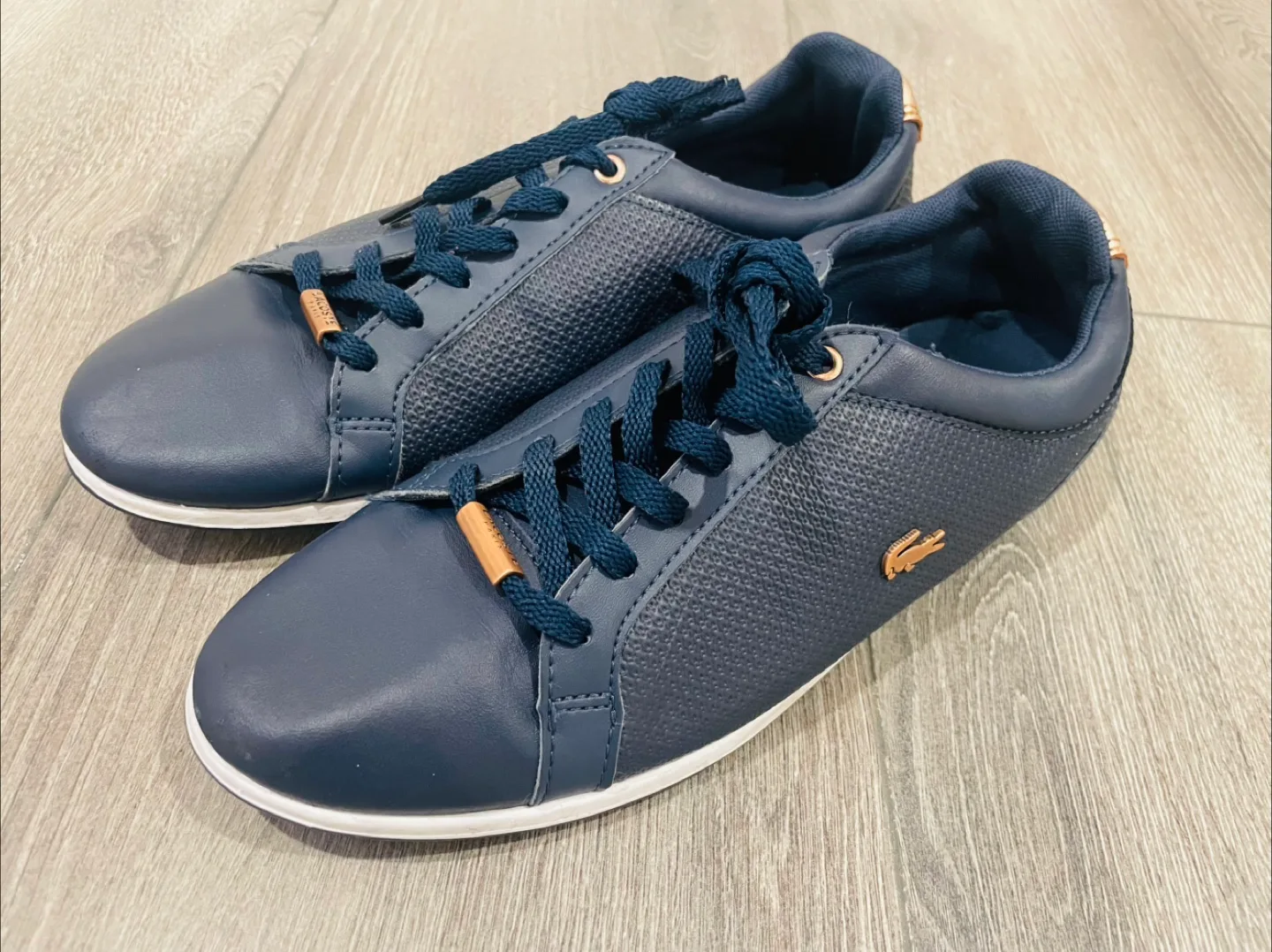 Lacoste Women's Navy Leather Sneakers - Size 7 thumbnail