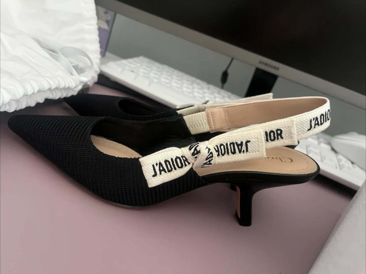 Dior J'Adior Slingback Pumps Size 35 image indicator(2)