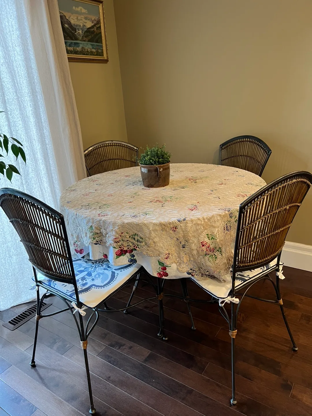Vintage Kitchen Table Set thumbnail