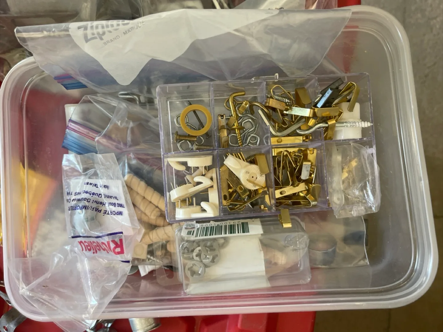 Various hardware for hanging pictures thumbnail