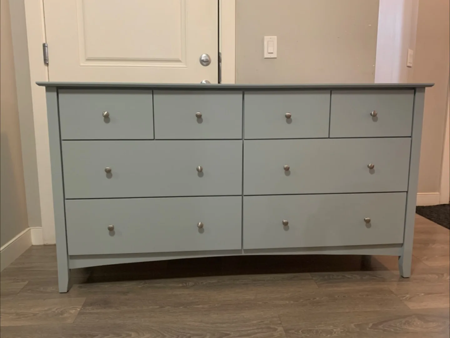 8-Drawer Dresser thumbnail