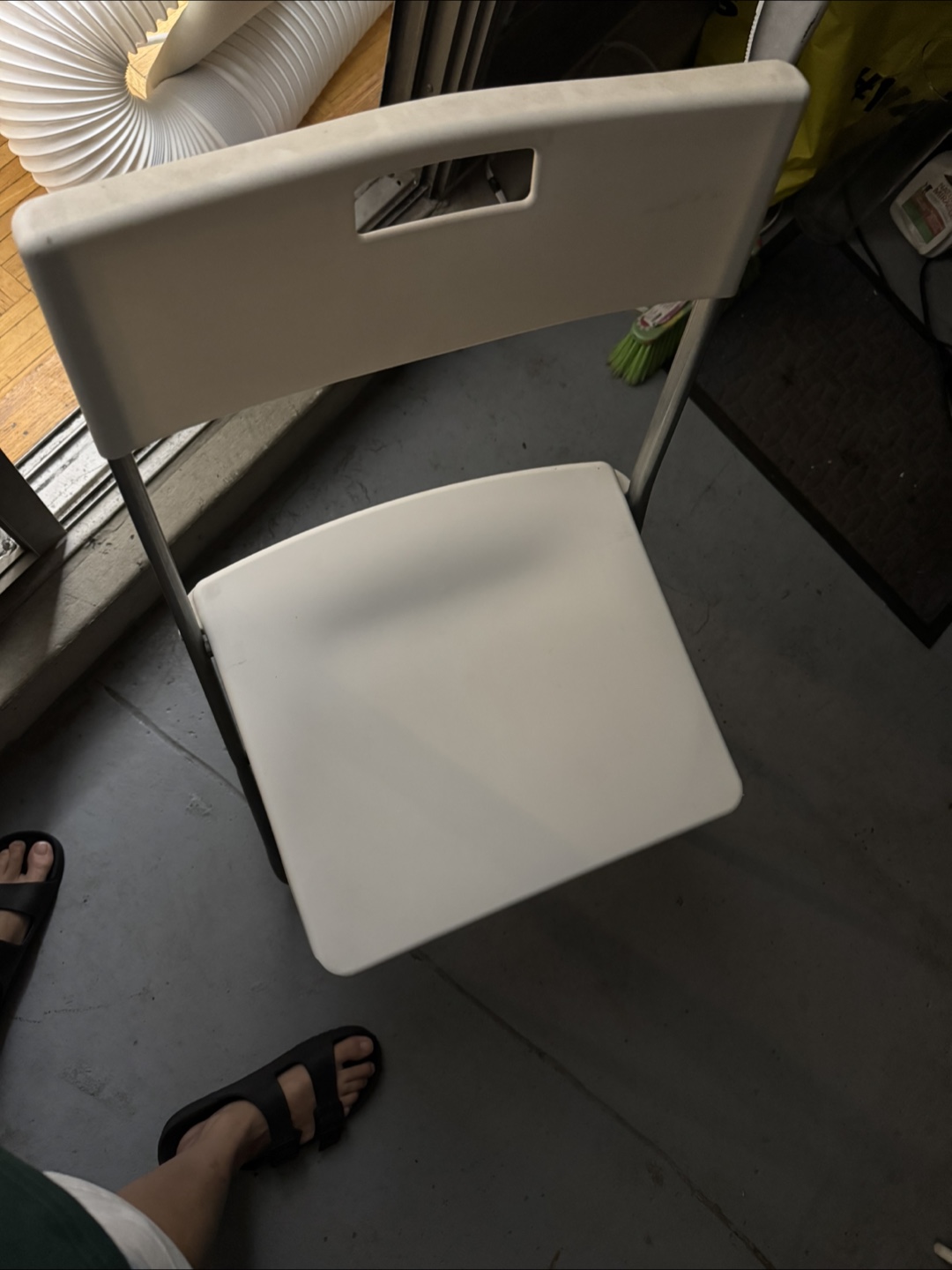 White Folding Chair x4