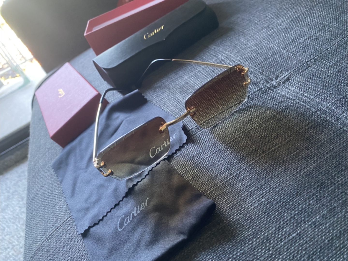 Cartier Sunglasses with Box - photo 2