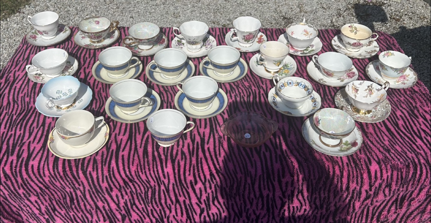 Vintage Tea Cups and Saucers