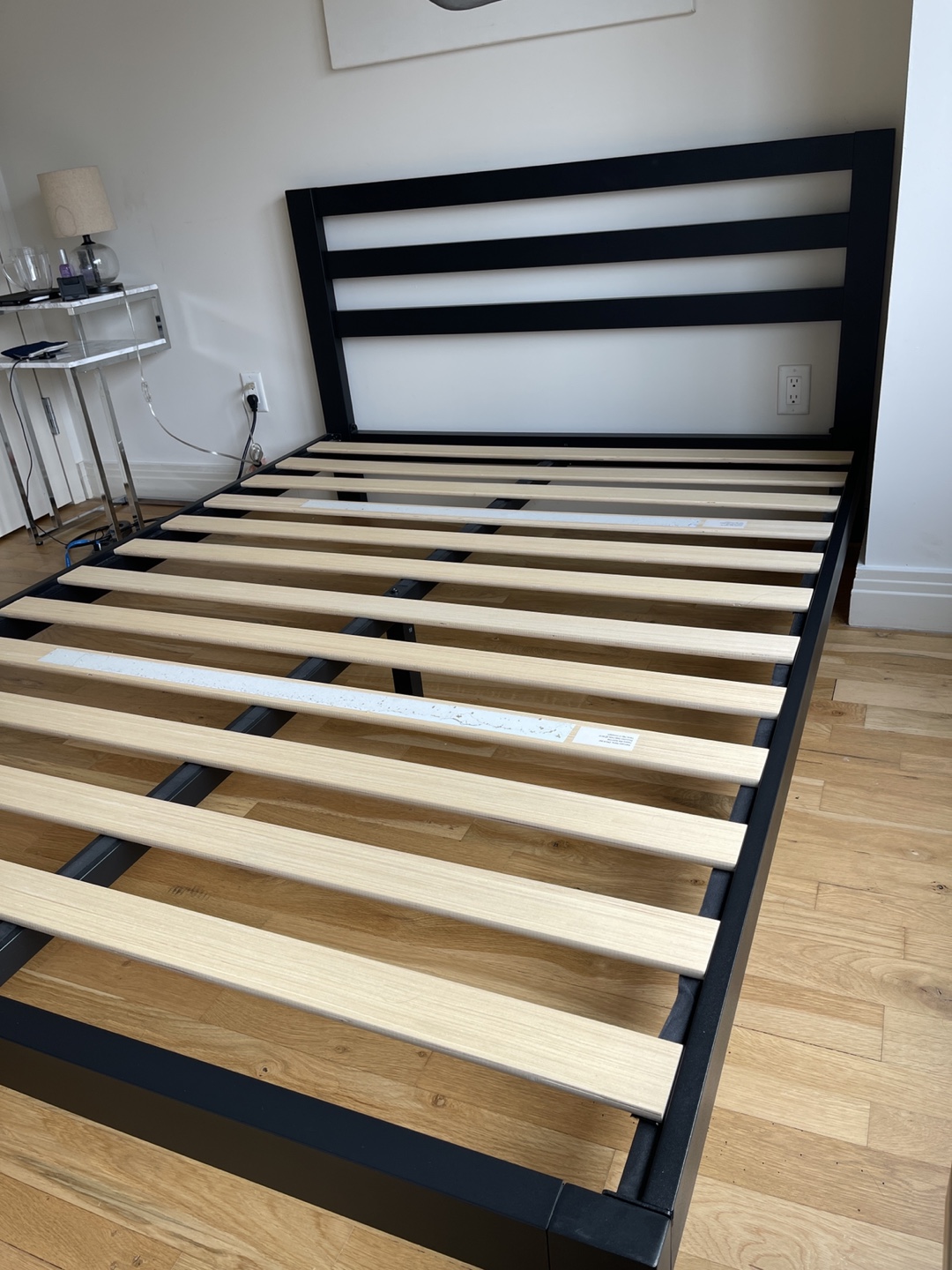 Queen Size Black Metal Bed Frame - photo 4