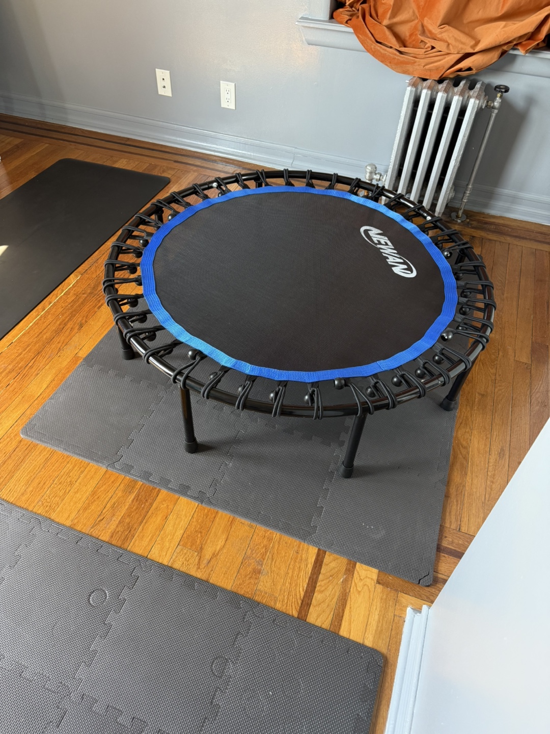 Rebounder Mini Trampoline
