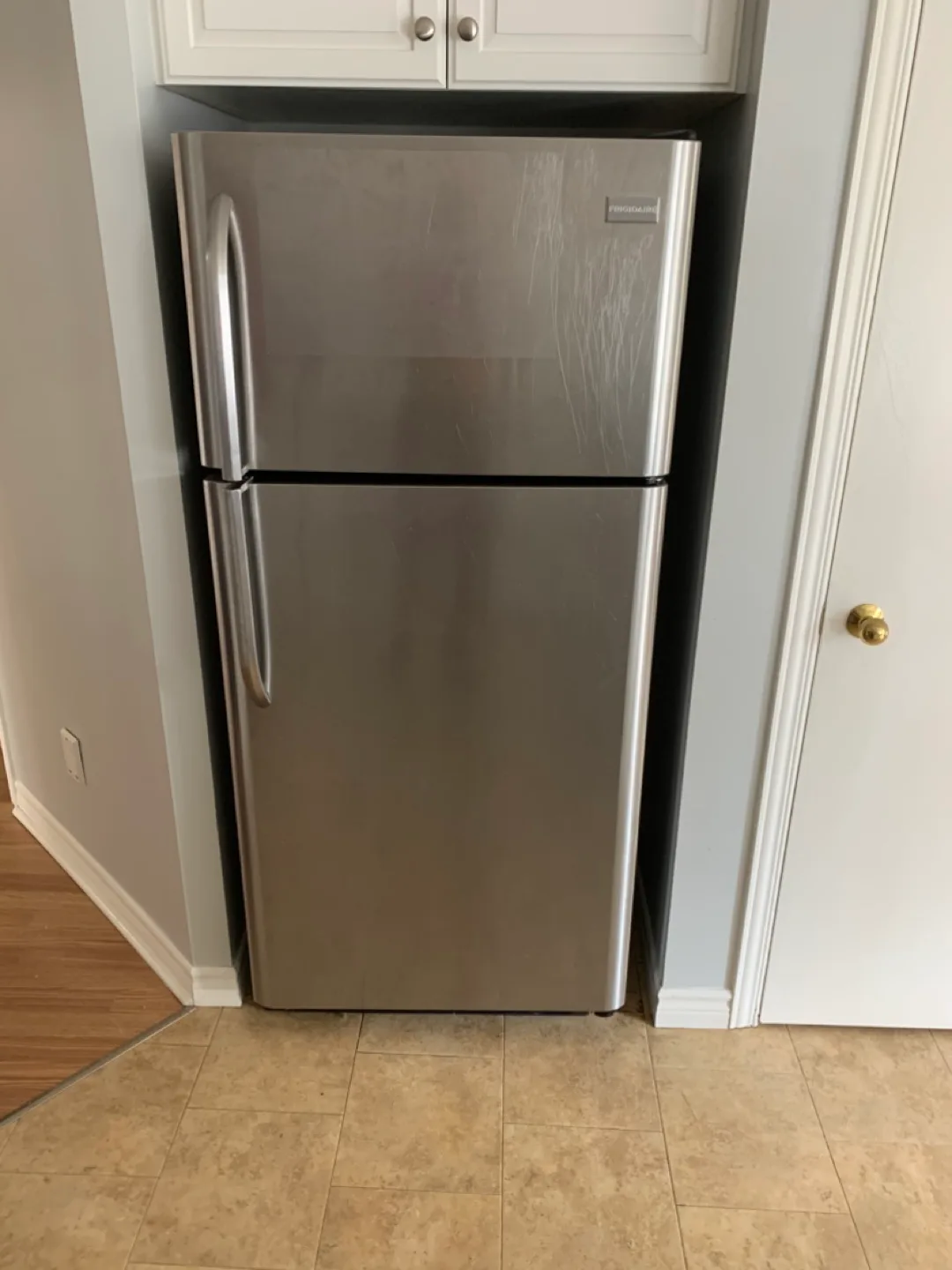 Frigidaire Fridge, Kenmore Stove, GE Dishwasher image indicator(9)