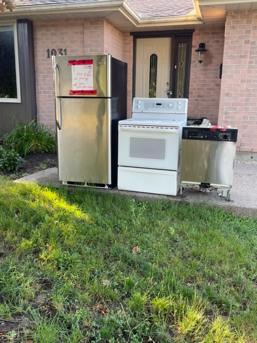 Frigidaire Fridge, Kenmore Stove, GE Dishwasher