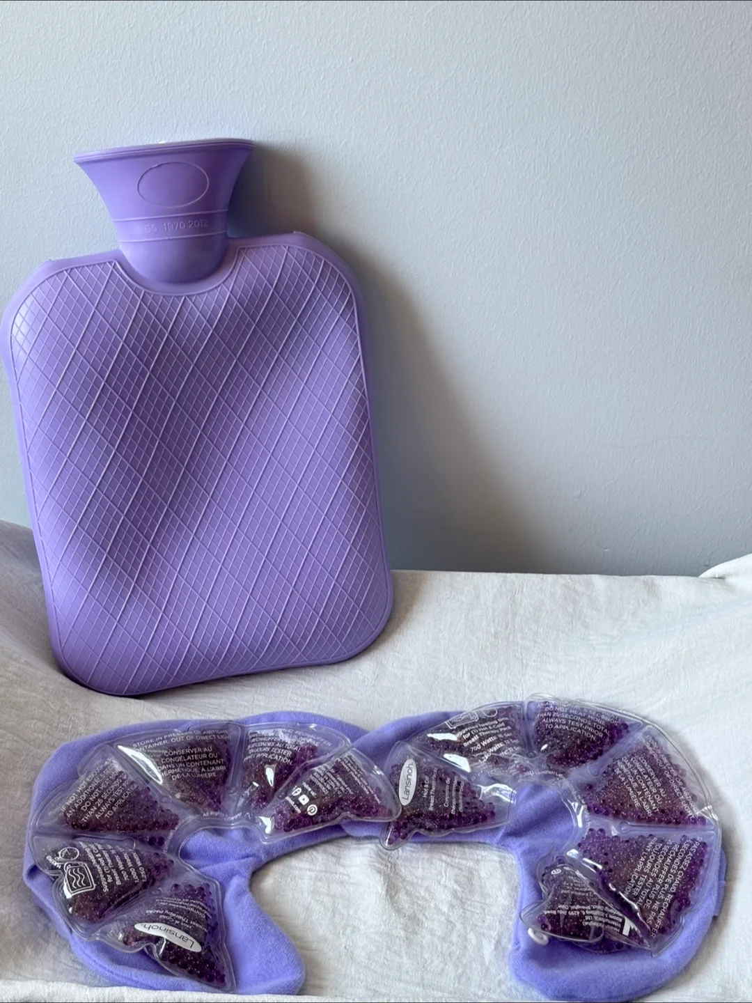 ❤️TAKE ALL SALE: Lansinoh Breast Therapy Pack & Hot Water Bottle thumbnail