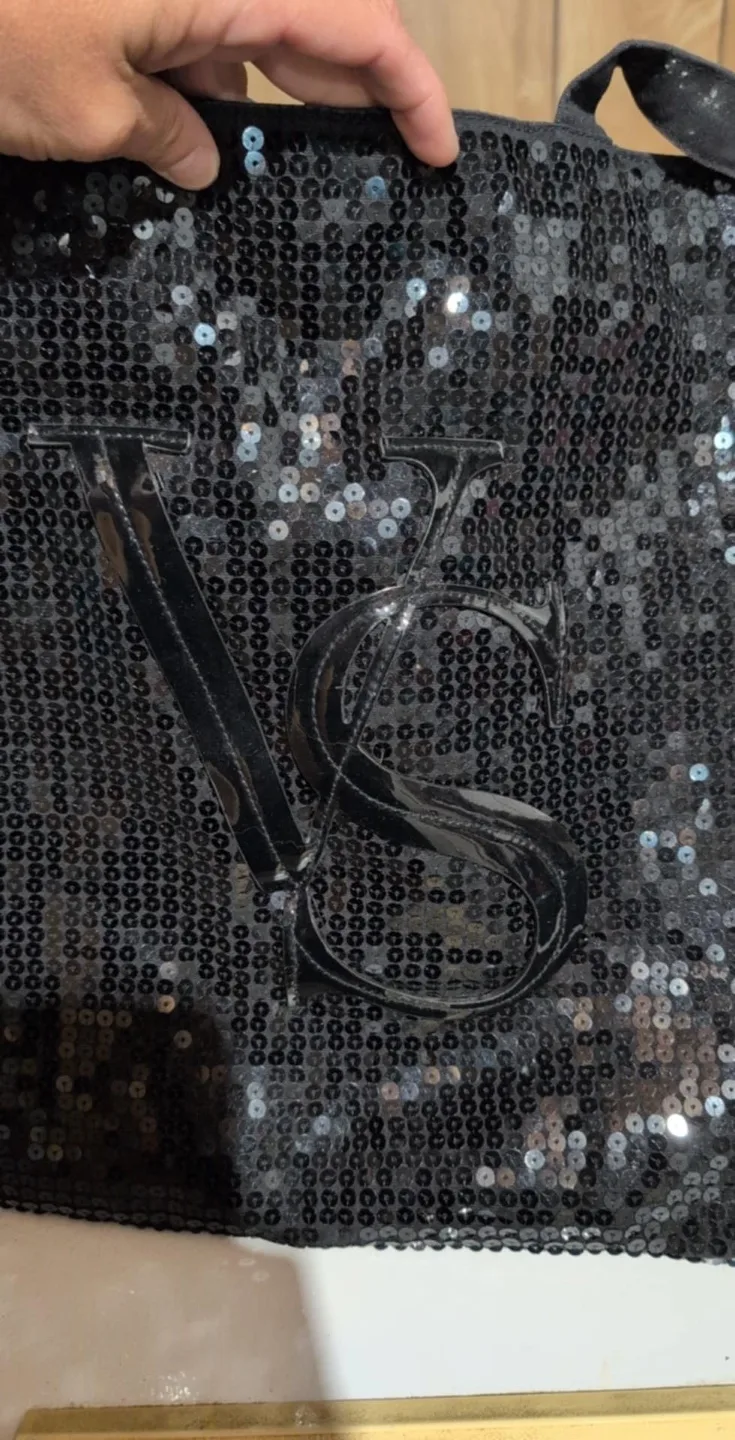 Victoria's Secret Sequin Tote Bag image indicator(2)