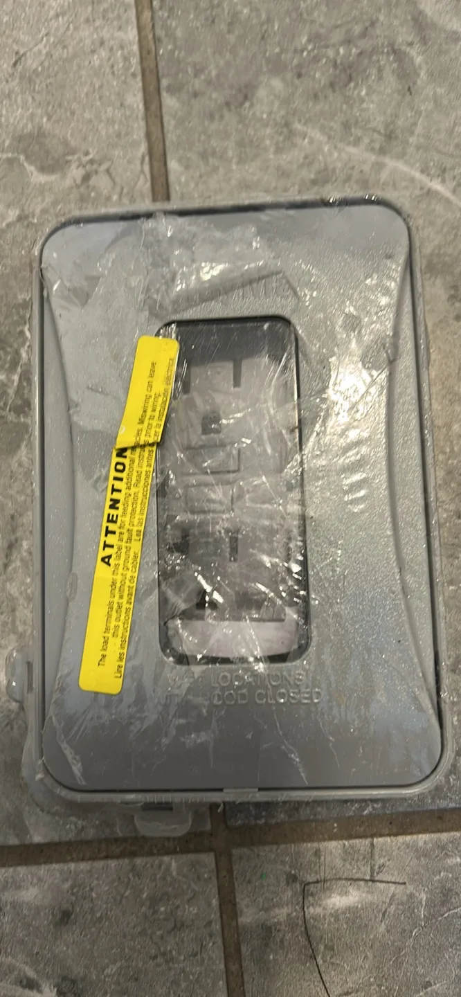 Hubbell Taymac ML450GCN Weatherproof In-Use Cover thumbnail