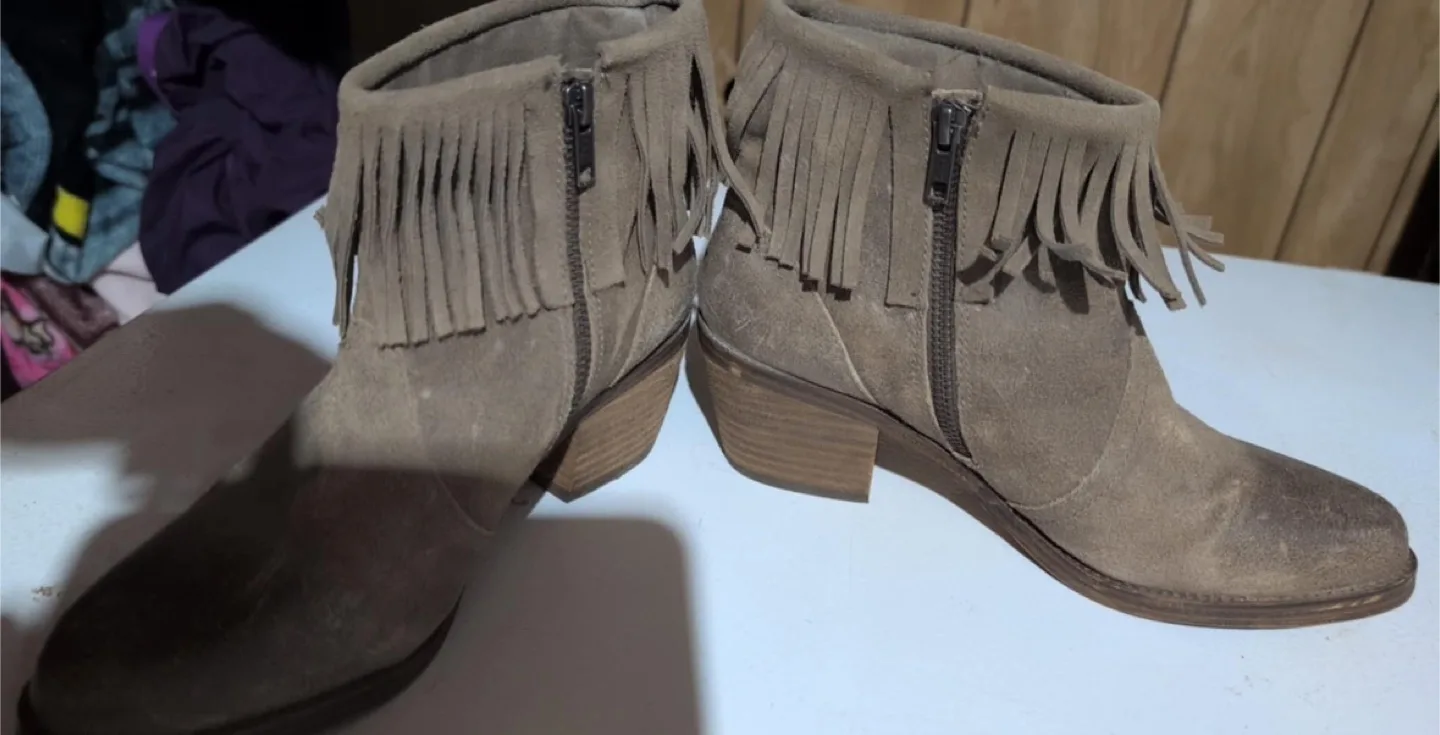 Steven Madden Fringe Ankle Boots, Size 8 image indicator(2)