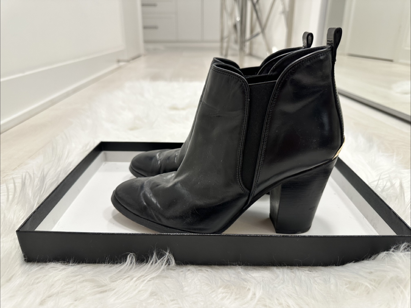 Michael Kors Women’s Ankle Boots - photo 4