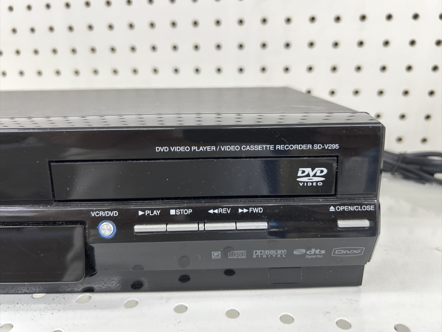 Toshiba DVD/VCR Combo Player SD-V295 - photo 3