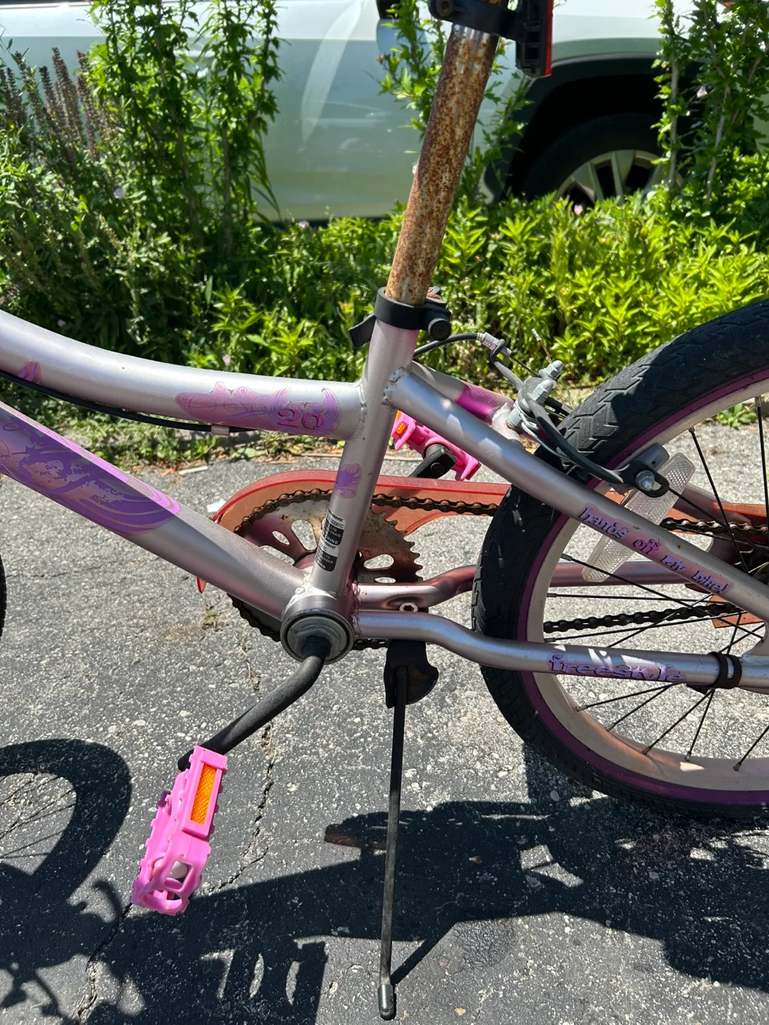 Supercycle Mystyle Girls Teenage Bike with backpack & bell image indicator(3)