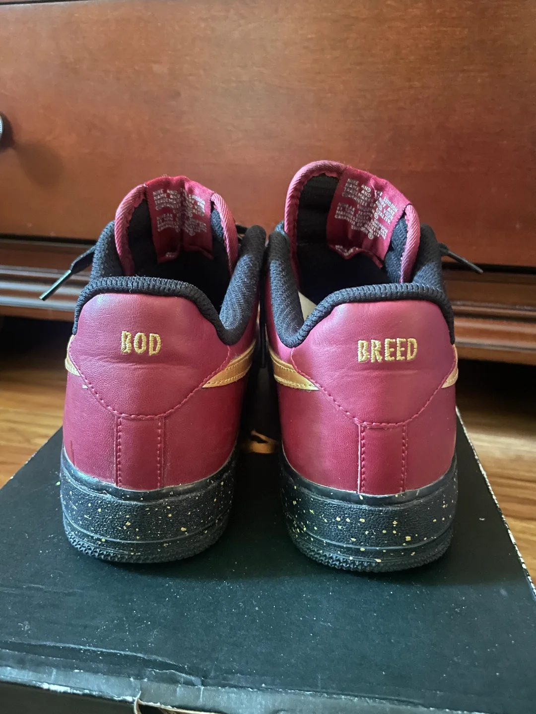 Nike Air Force 1 Bod Breed Burgundy/Gold image indicator(5)