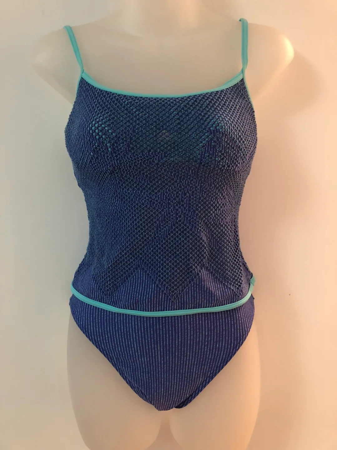 Christina Two Pieces Swimsuit Sz 10 thumbnail
