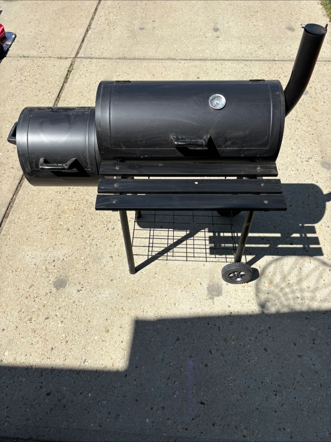 Black BBQ Smoker Grill thumbnail