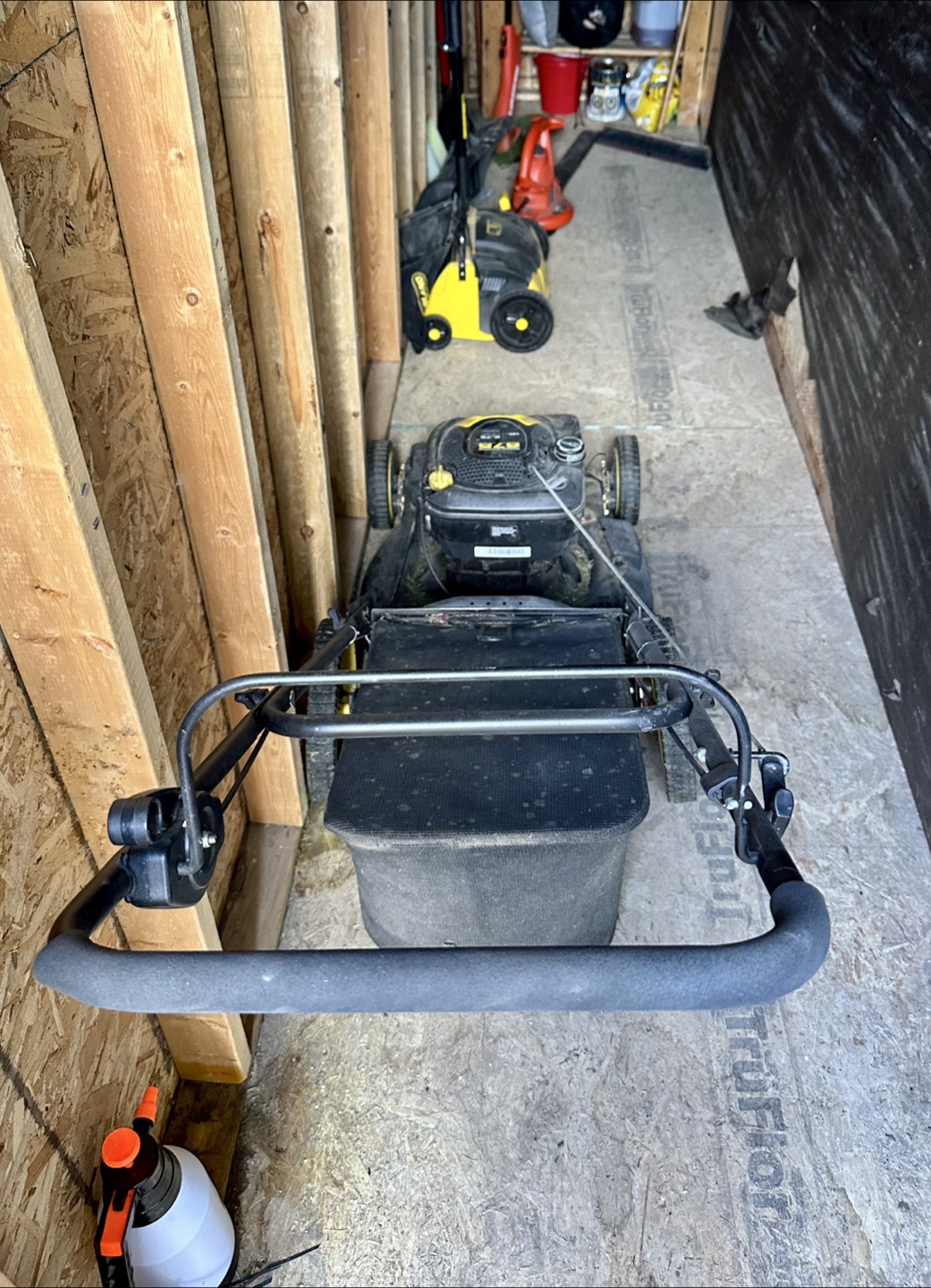Briggs & Stratton 675 Series Lawn Mower - photo 4