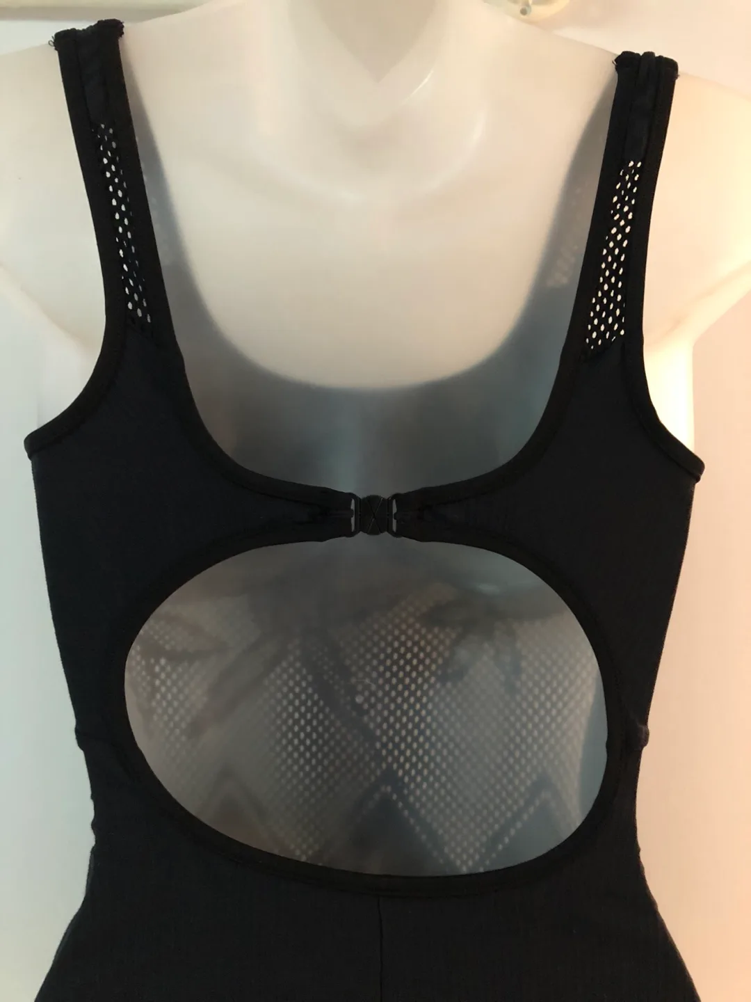 New Cristina One Piece Swimsuit - Size 8 image indicator(3)