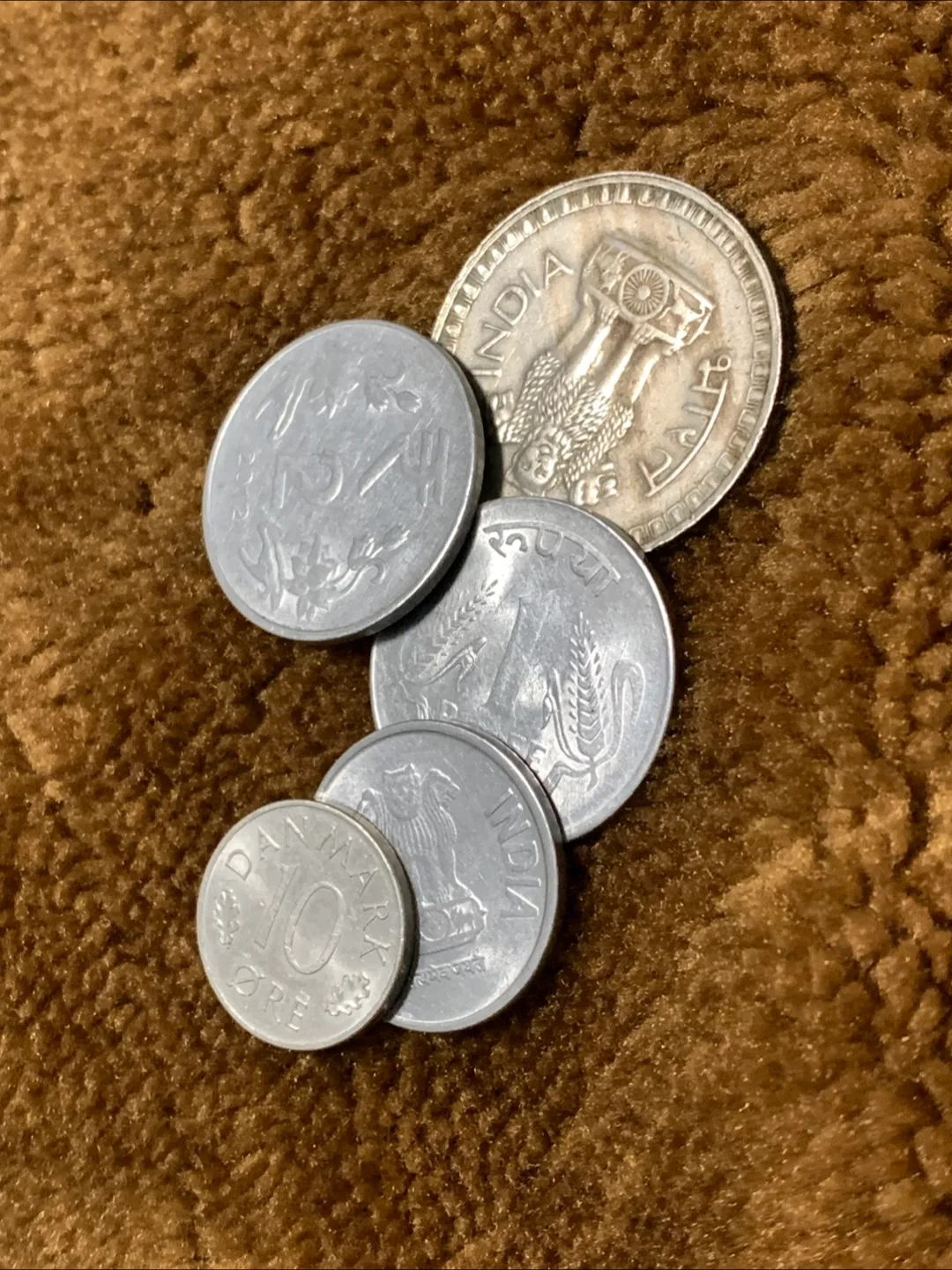 ( Denmark ore & Indian Rupee) Coins for $2 only thumbnail