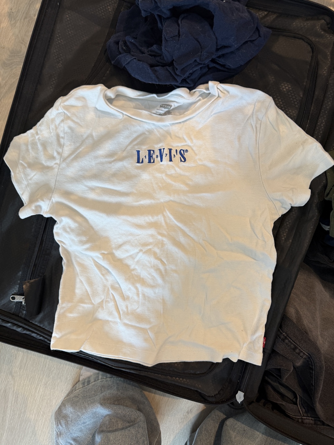 Levi's White T-Shirt - photo 2
