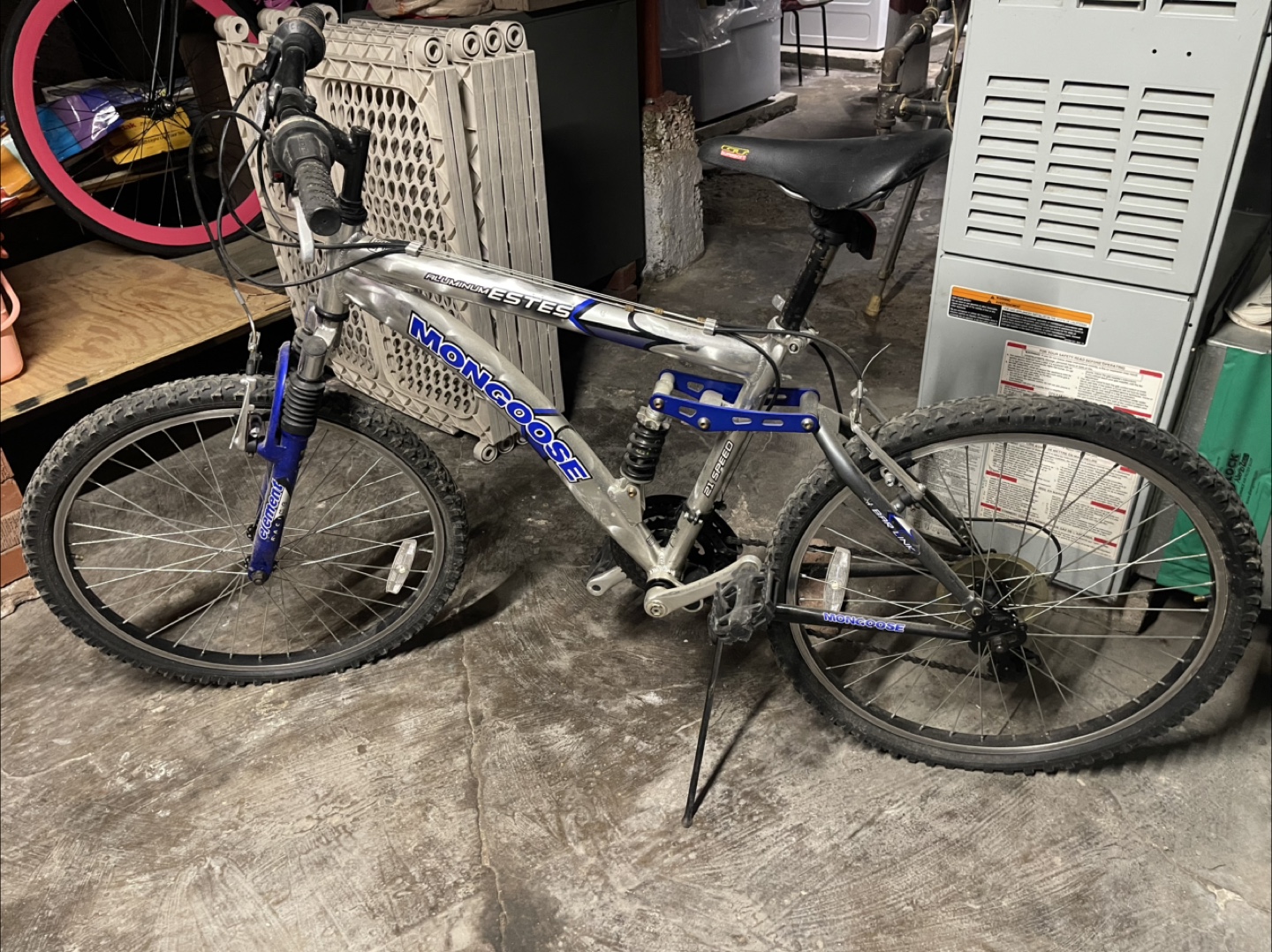 Mongoose Aluminum Estes 21 Speed Bike