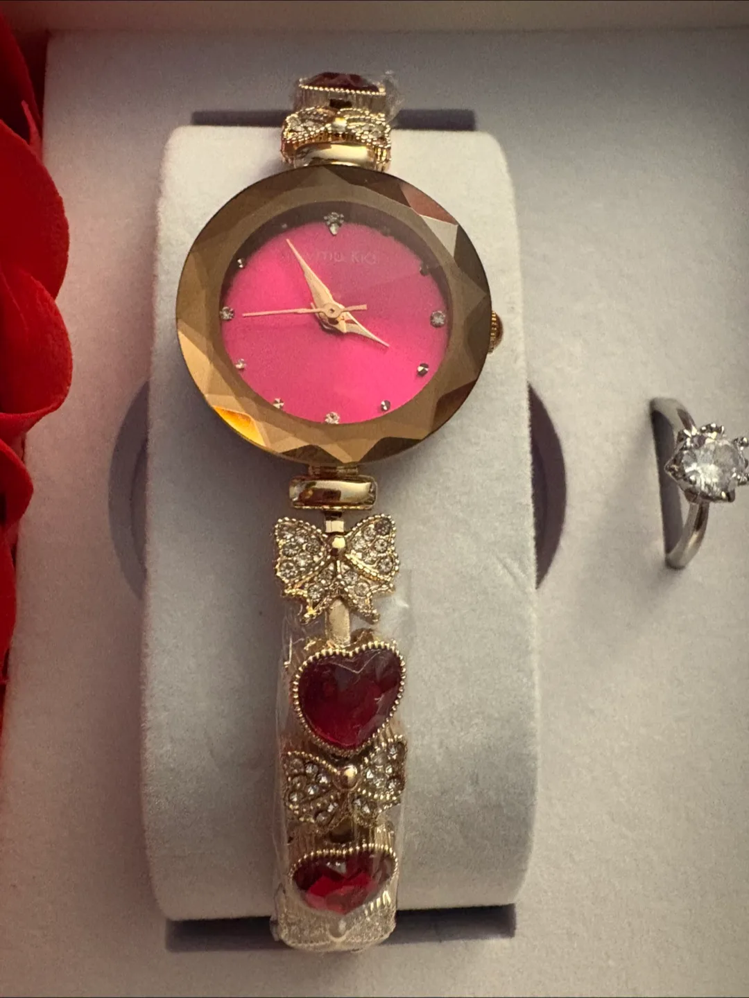 NEW Mukiki Watch and Ring Set - Gold and Pink image indicator(4)