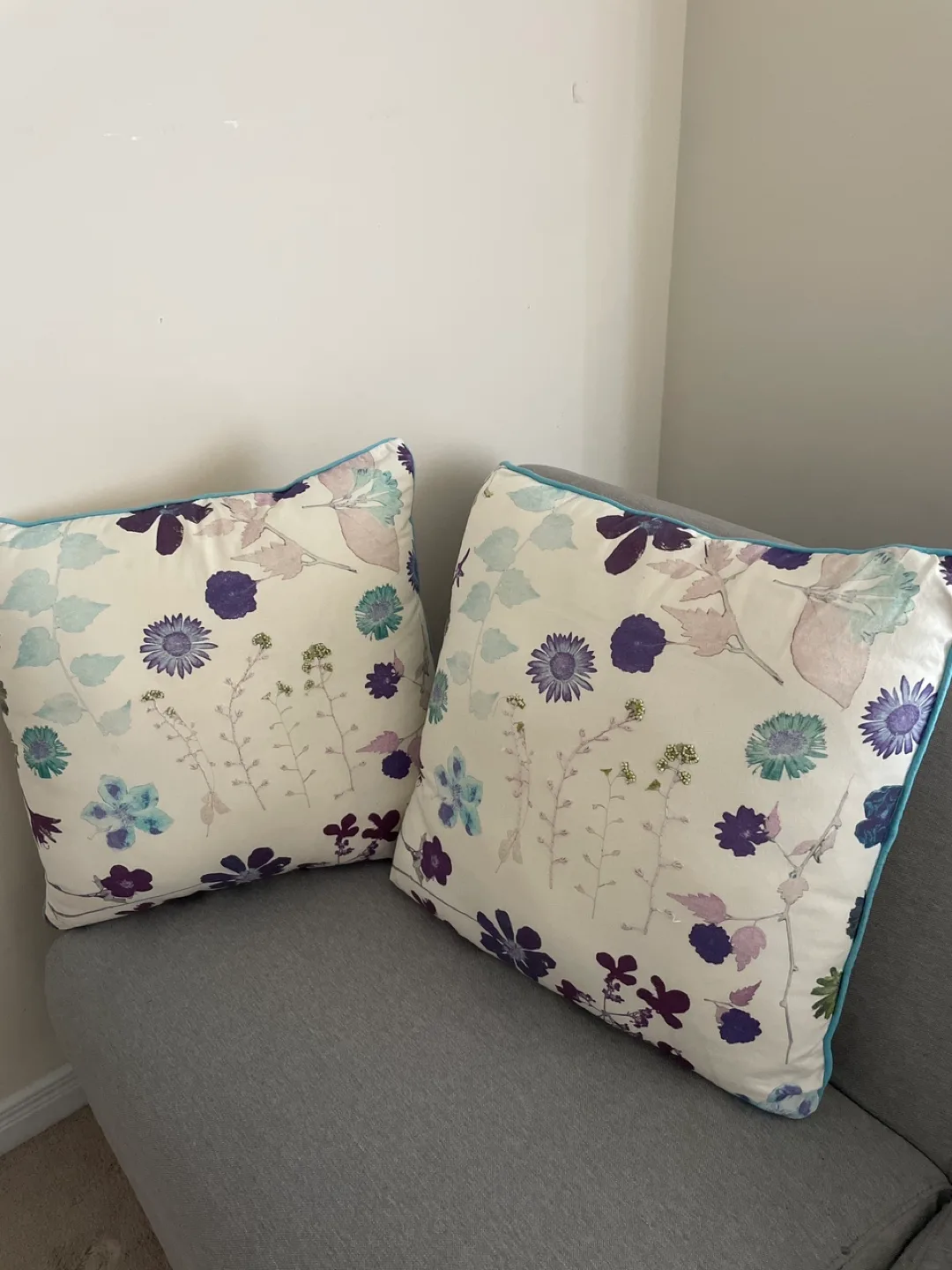 Floral Throw Pillows - Set of 2 thumbnail