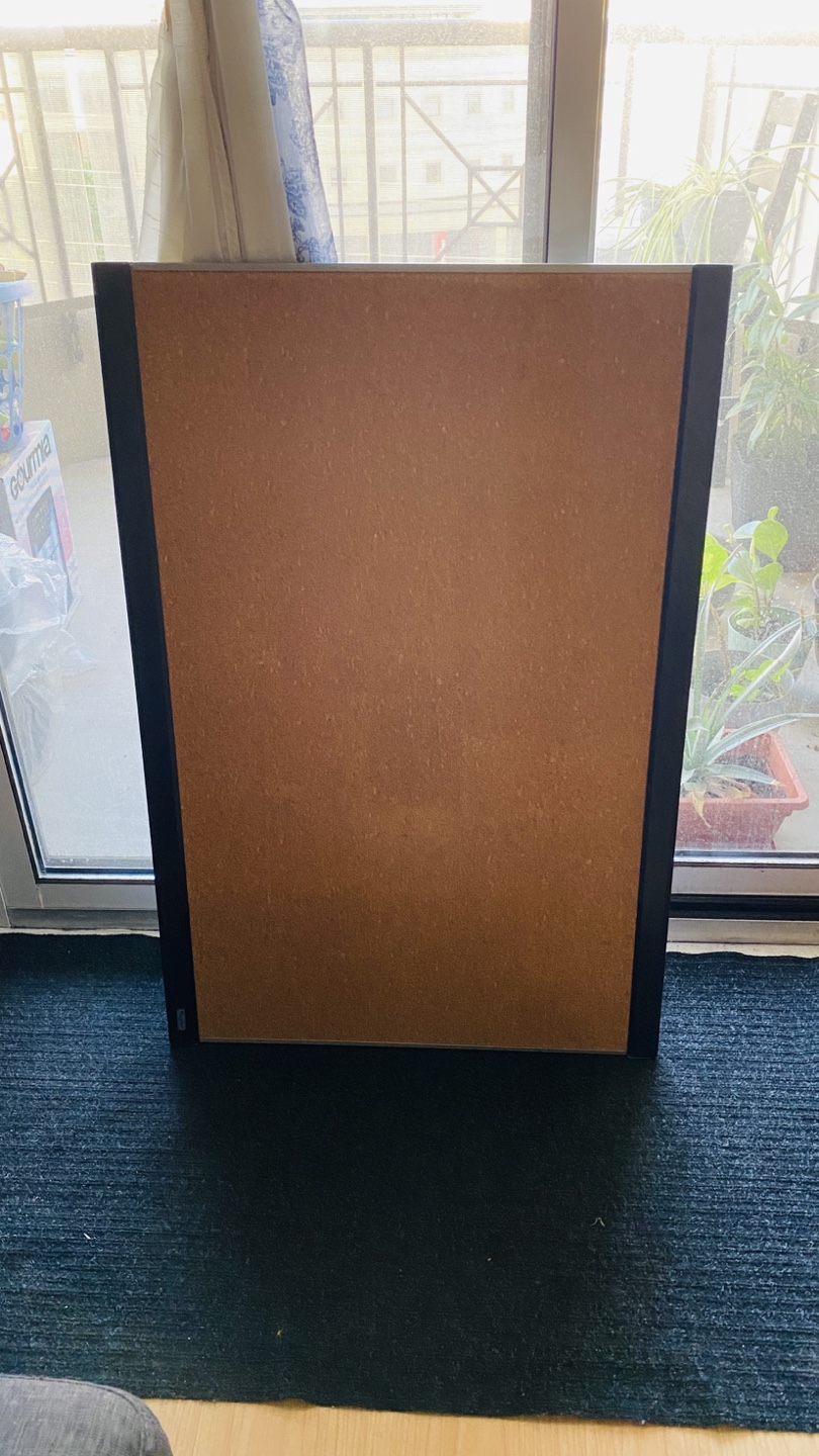 Cork board with black frame - photo 2