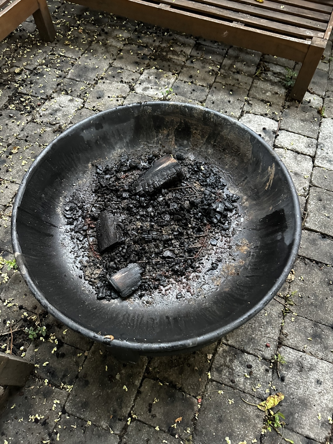 Fire Pit with Cover & Wood - photo 3