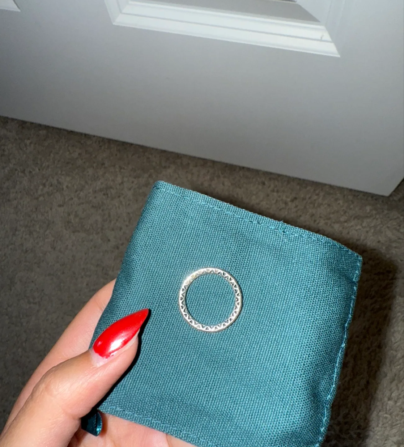 Pandora Sparkle and Hearts Ring image indicator(3)