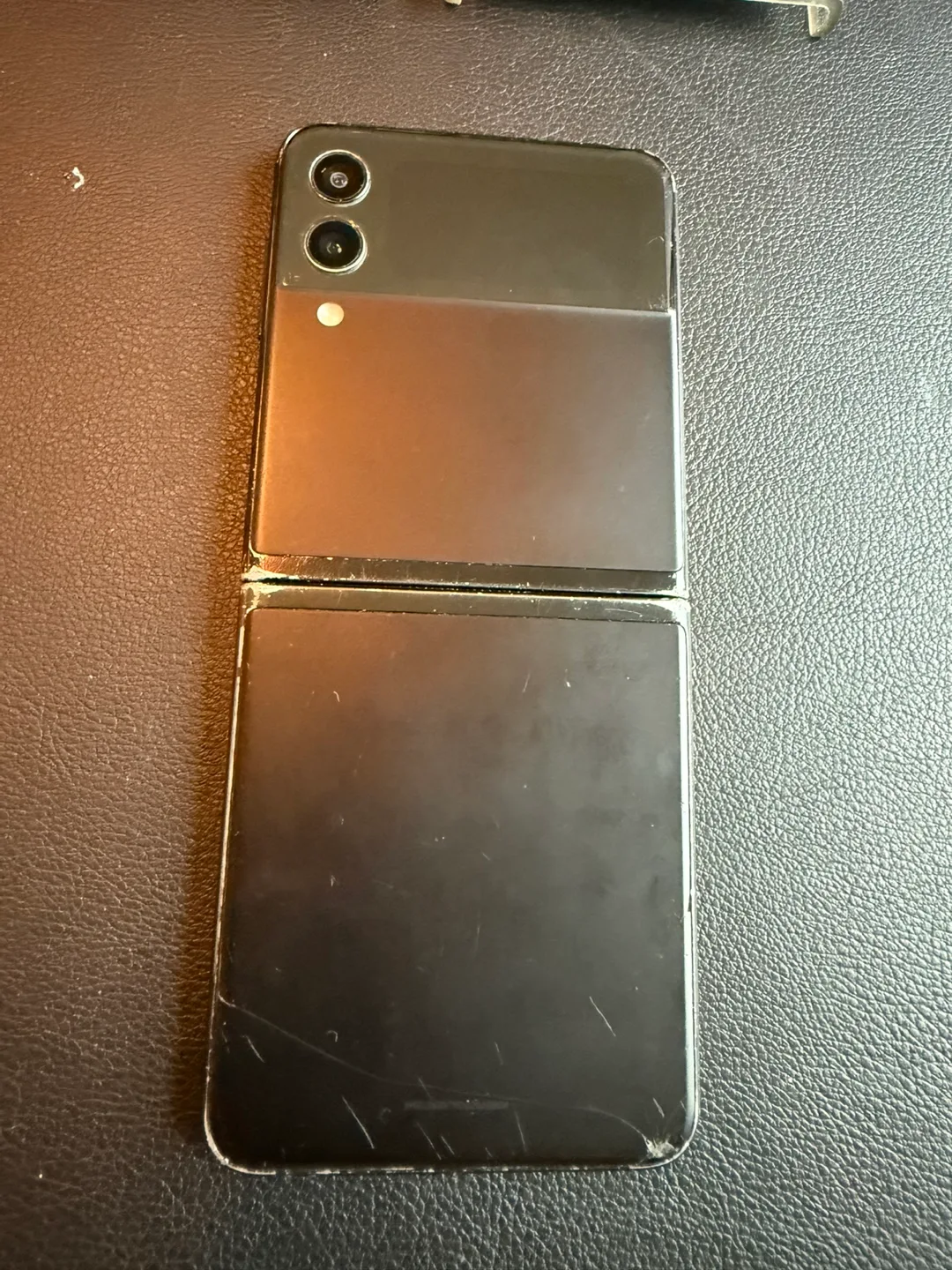 Galaxy Z Flip 3 128GB purple thumbnail