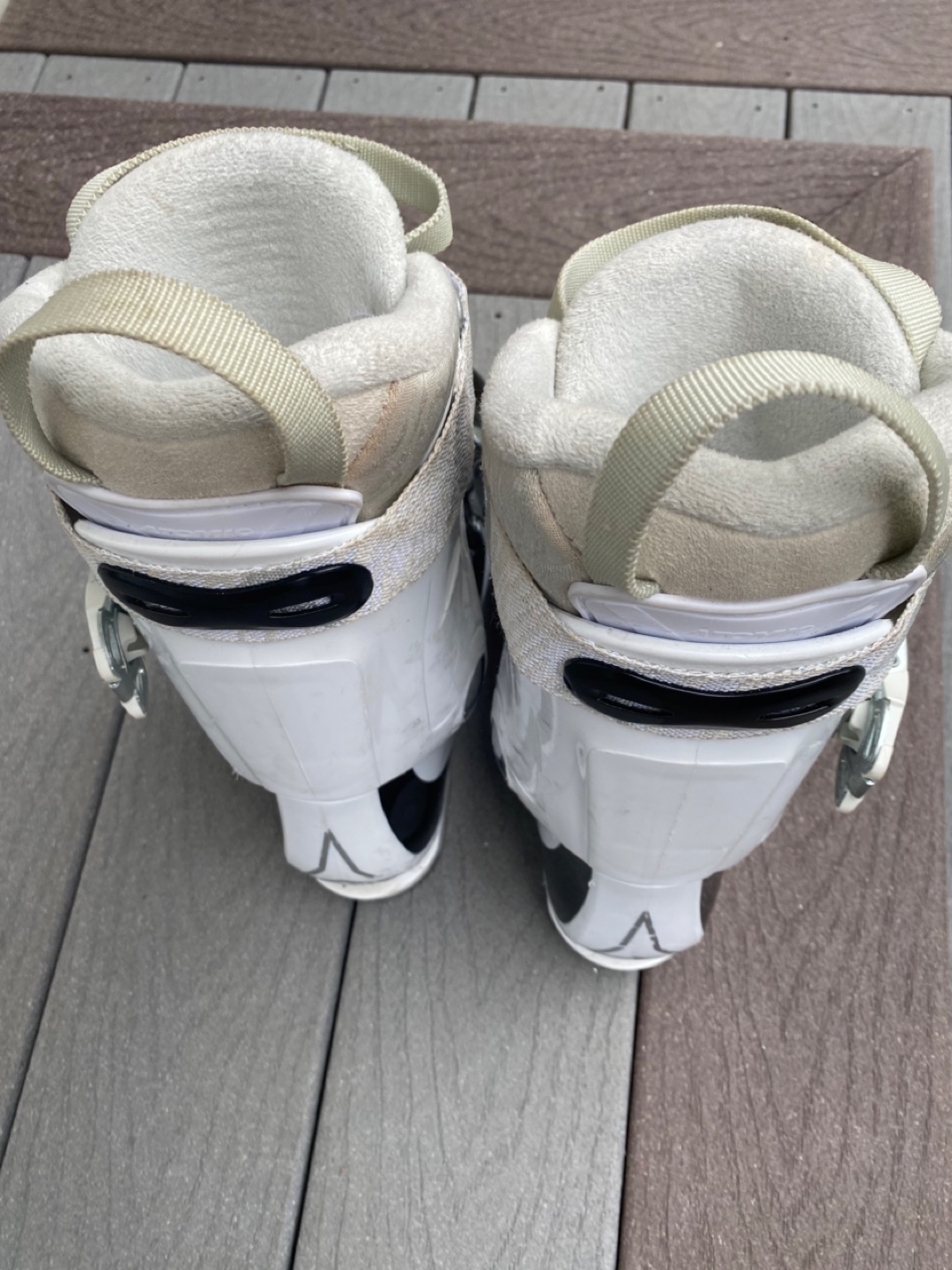 Atomic Hawx Sport 90 Ski Boots