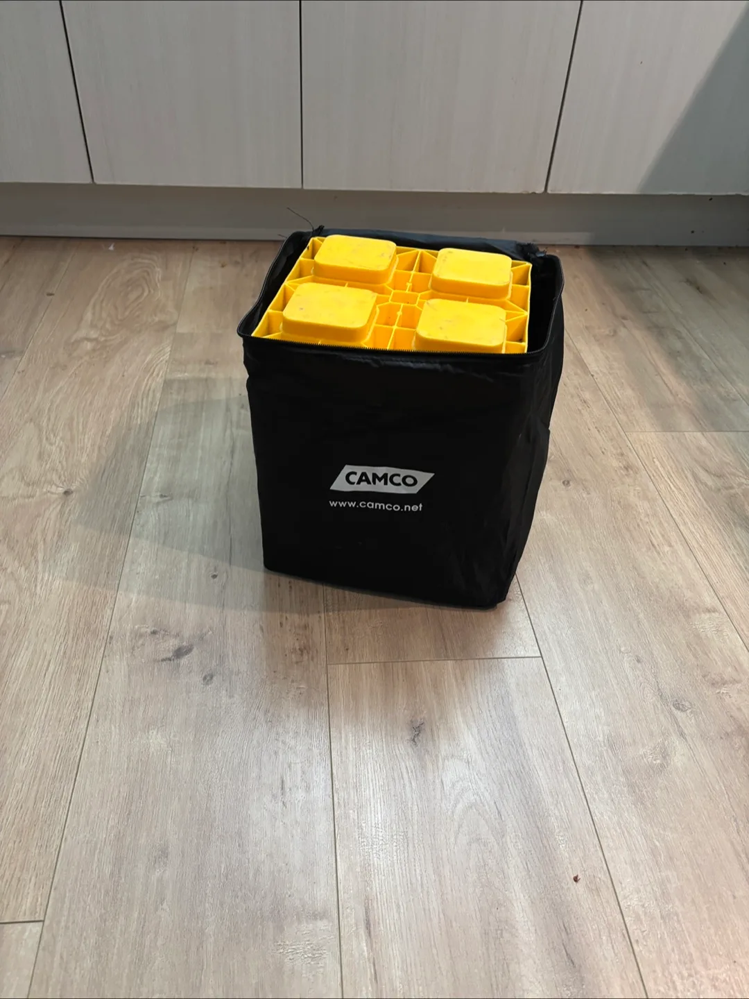 Camco RV Leveling Blocks with Bag thumbnail