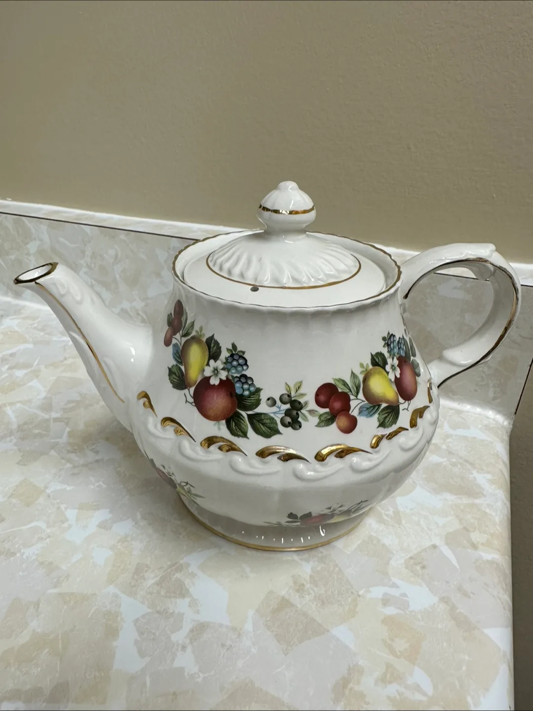 Ellgreave England Teapot thumbnail