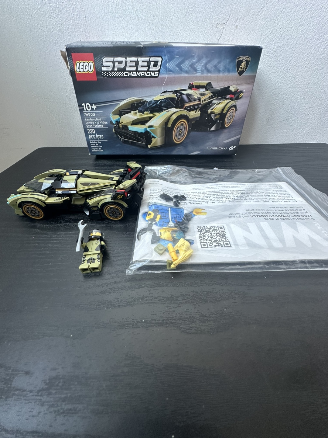 LEGO Lamborghini V12 Vision GT - photo 2