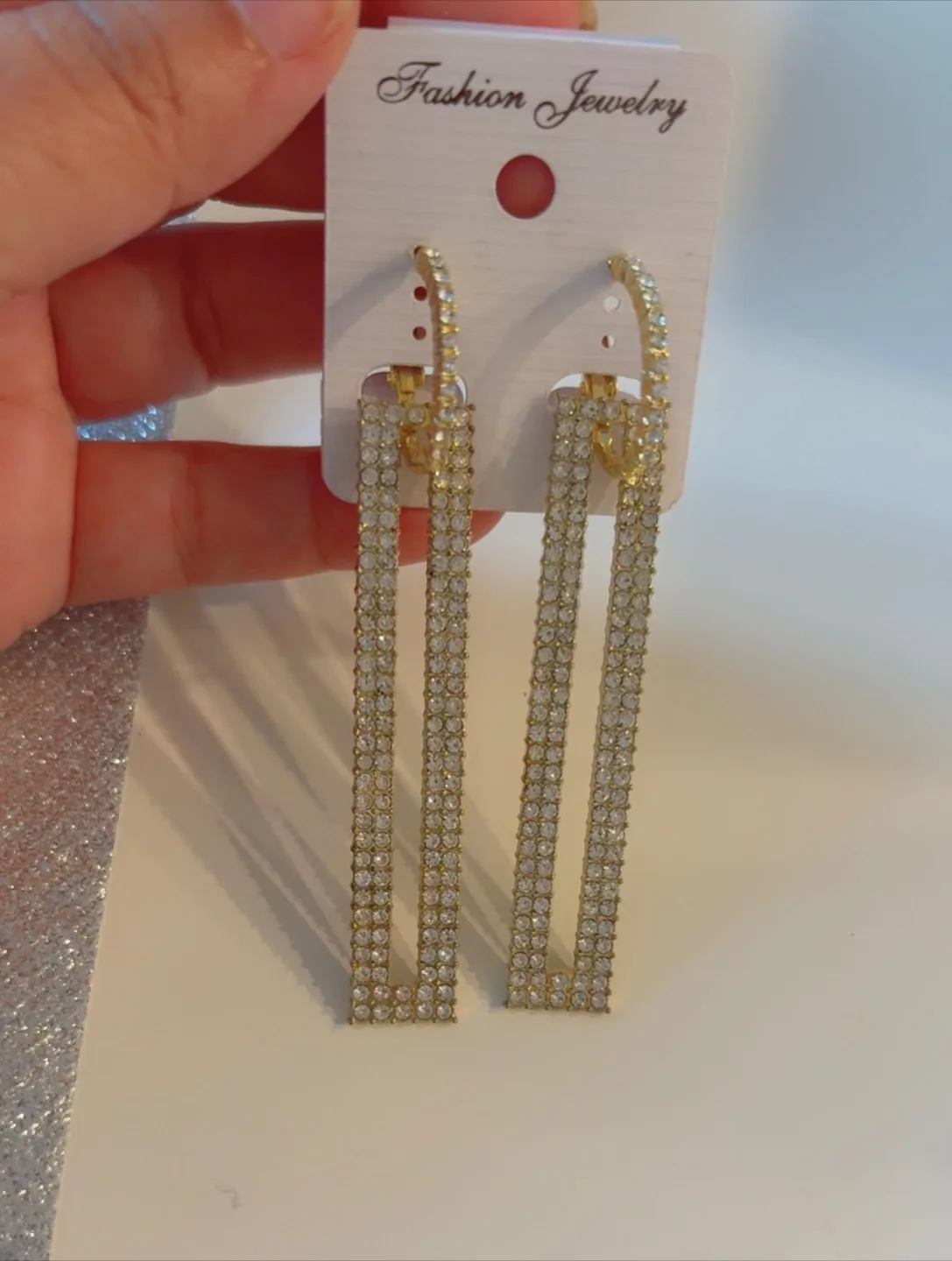 Fashion Jewelry Gold Dangle Earrings thumbnail