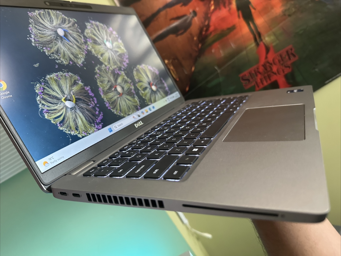 Dell i7 12th Generation- 1TB Nvme SSD laptop ! - photo 3