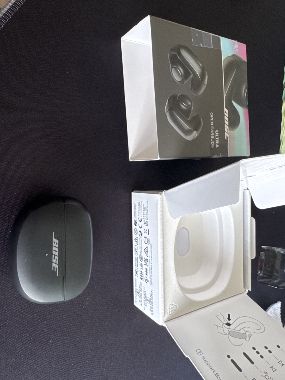 Bose Ultra Open Earbuds - Black - Like New - photo 2