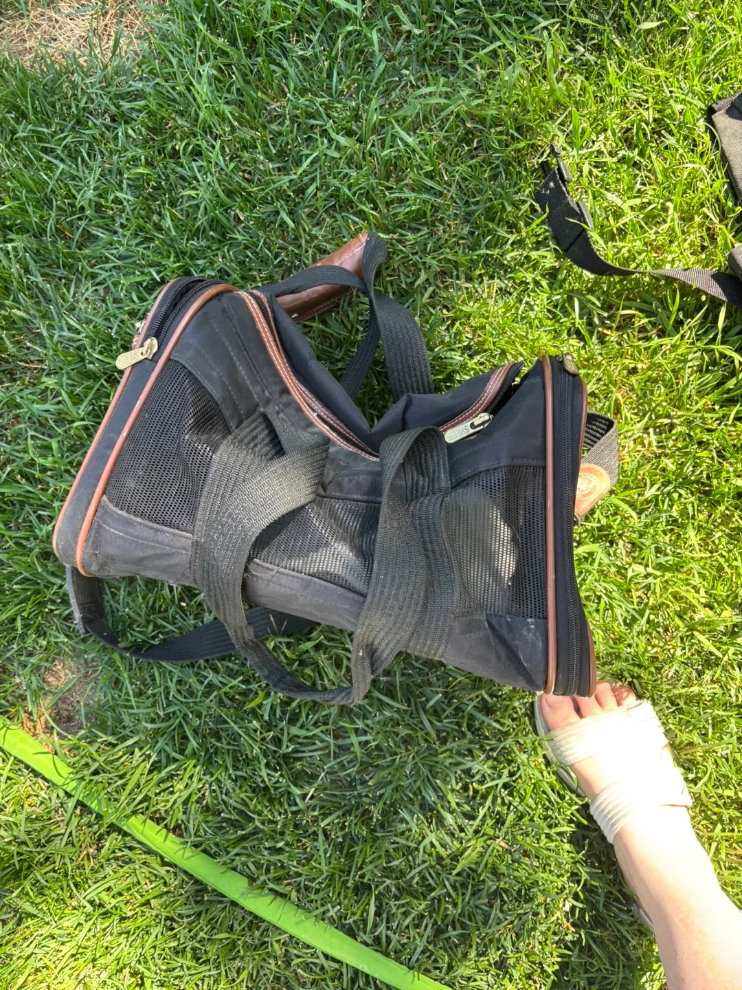 Vintage Samsonite Black Pet Carrier thumbnail