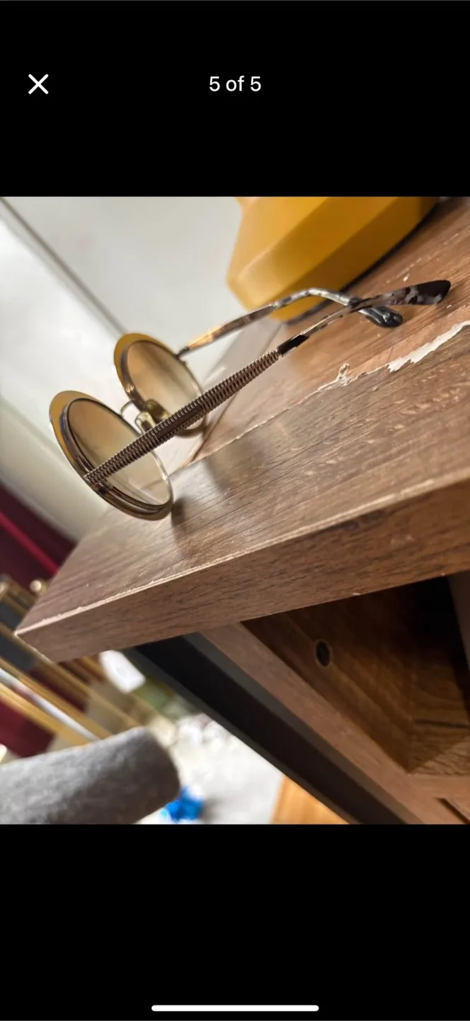 Dolce&Gabbana glasses thumbnail