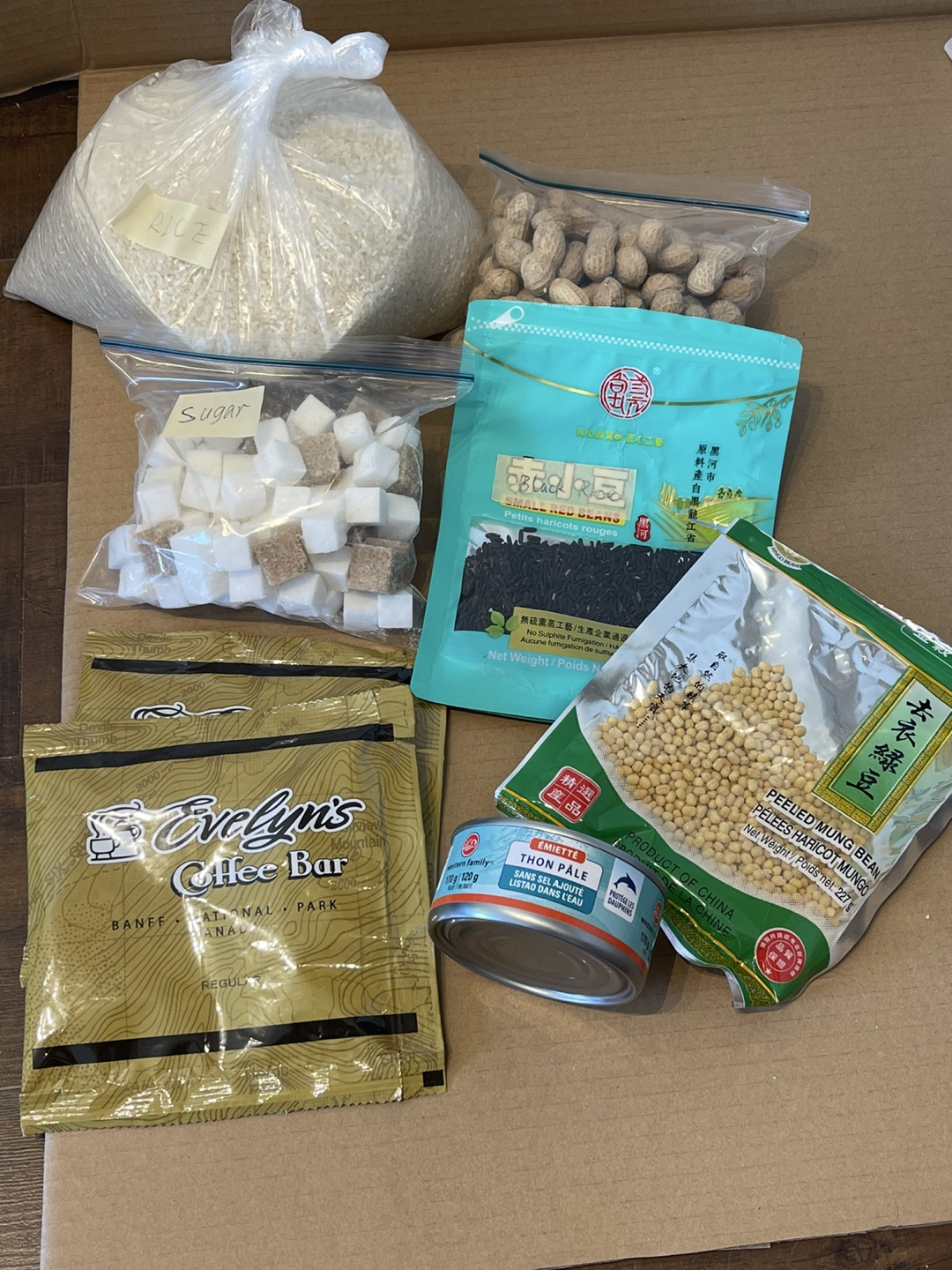 Free Assorted Food Items——Moving Out