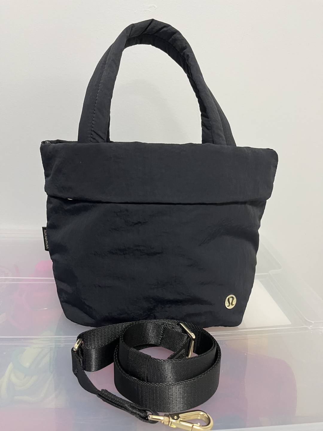 Lululemon On My Level Small Tote Bag 5L - Black/Gold - photo 2